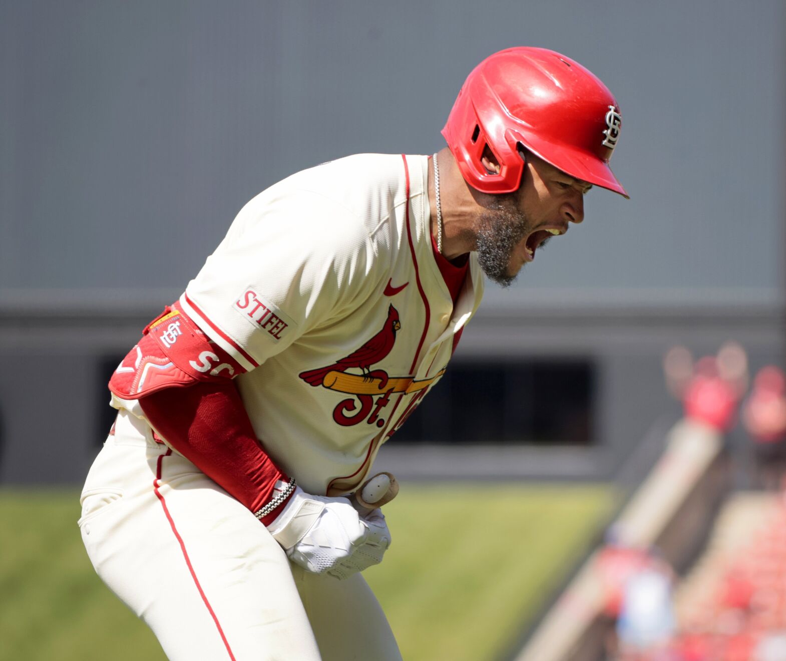 St. Louis Cardinals host the Cincinnati Reds